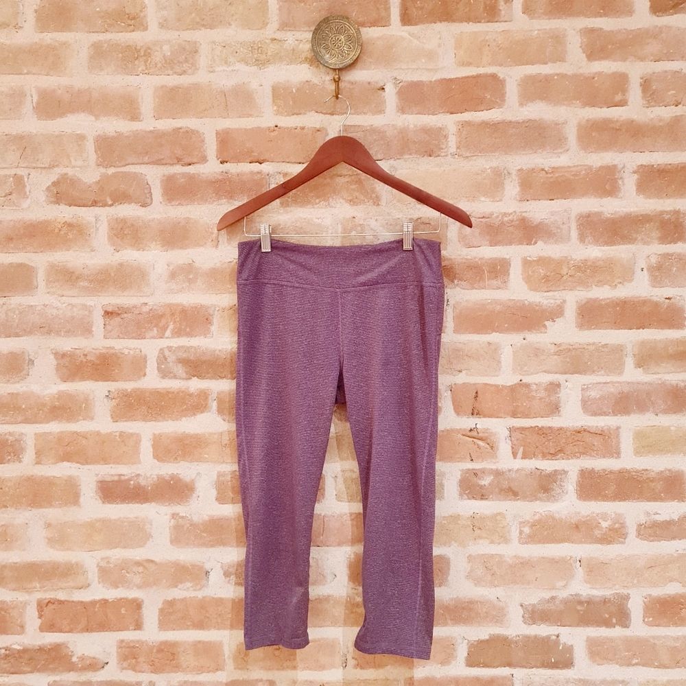 Marika Sport - Cropped Leggings - Sz M (8-10) - Purple / Gray Stripes - EUC - Picture 2 of 11